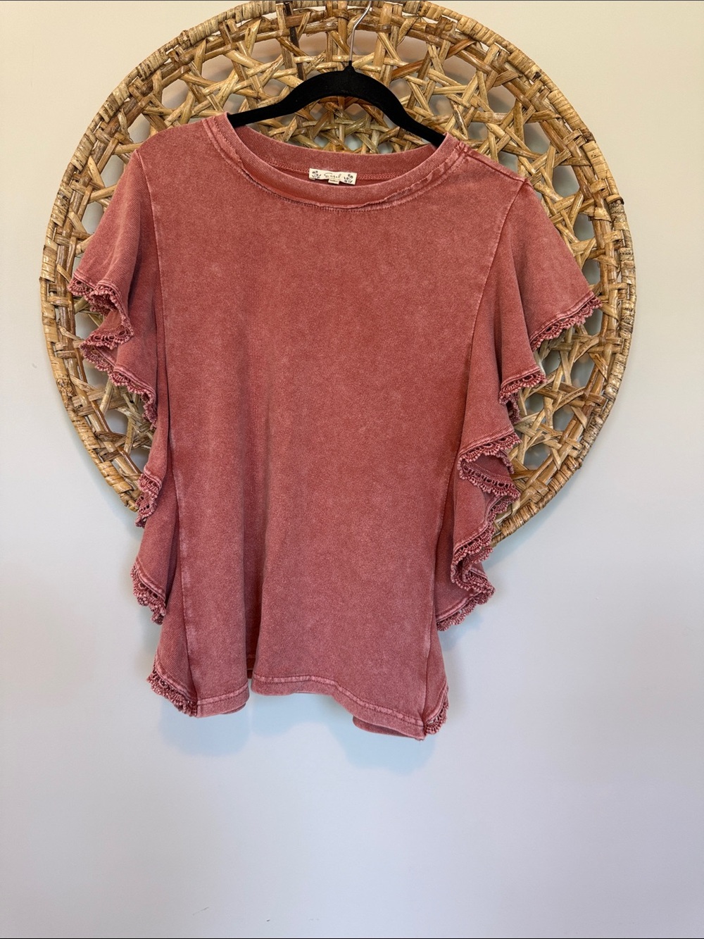 easel Dusty Rose Ruffle Sleeve Short Sleeve Tee